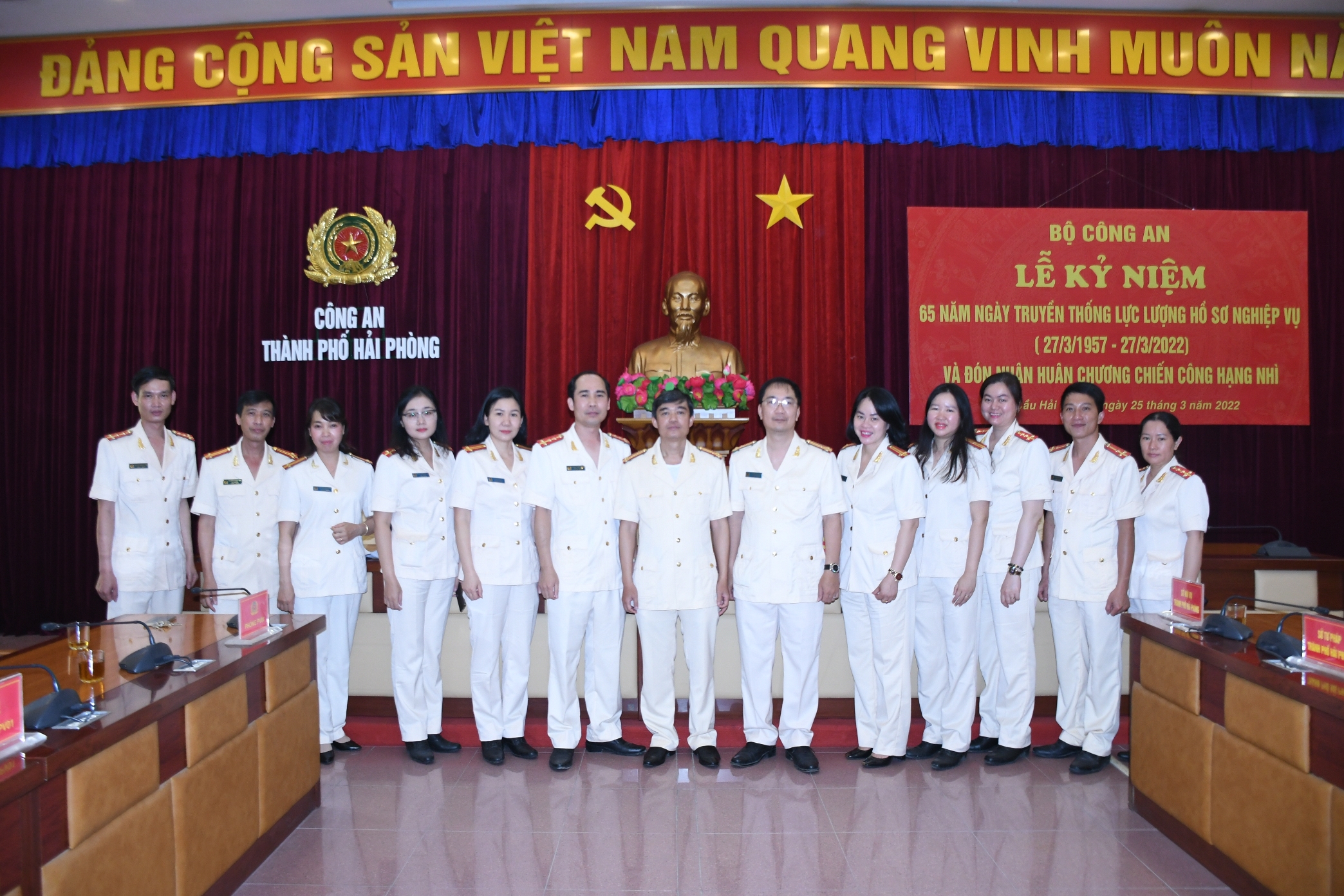 Phòng Hồ sơ nghiệp vụ - CATP: Tham gia hỗ trợ bệnh nhân mắc bệnh hiểm nghèo trong CAND